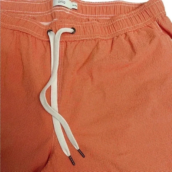 Onia Charles 7” Pull On Swim Shorts in Corral and White Men’s size XL - Picture 3 of 14